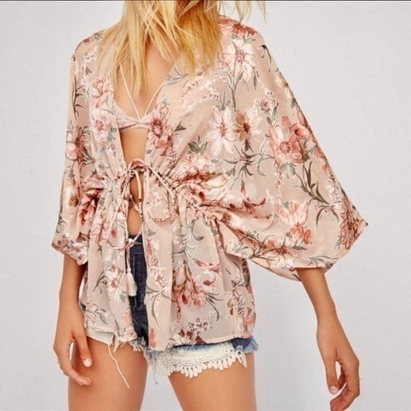 Free People Pink Floral Chiffon Tie-Front Kimono Cardigan Top - Picture 1 of 9